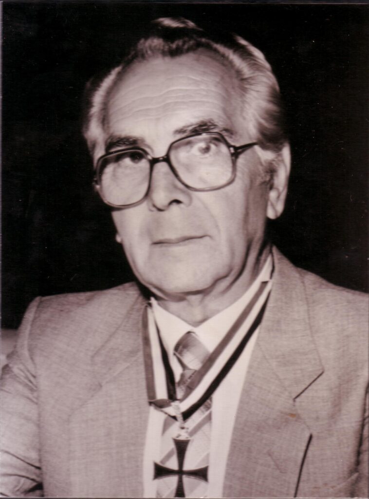 Adelívio Peixoto